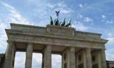 ut-et-voluptatem-quos-provident-corrupti-sit-laboriosam